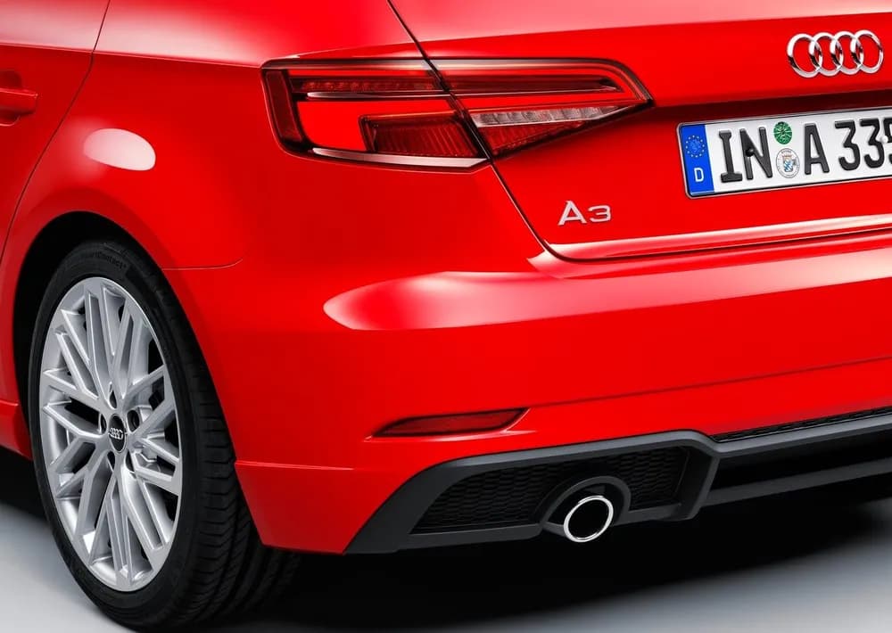 أي3 سبورت باك