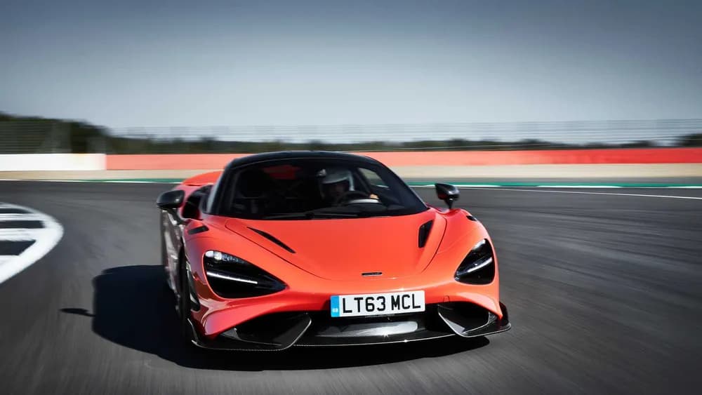 765LT