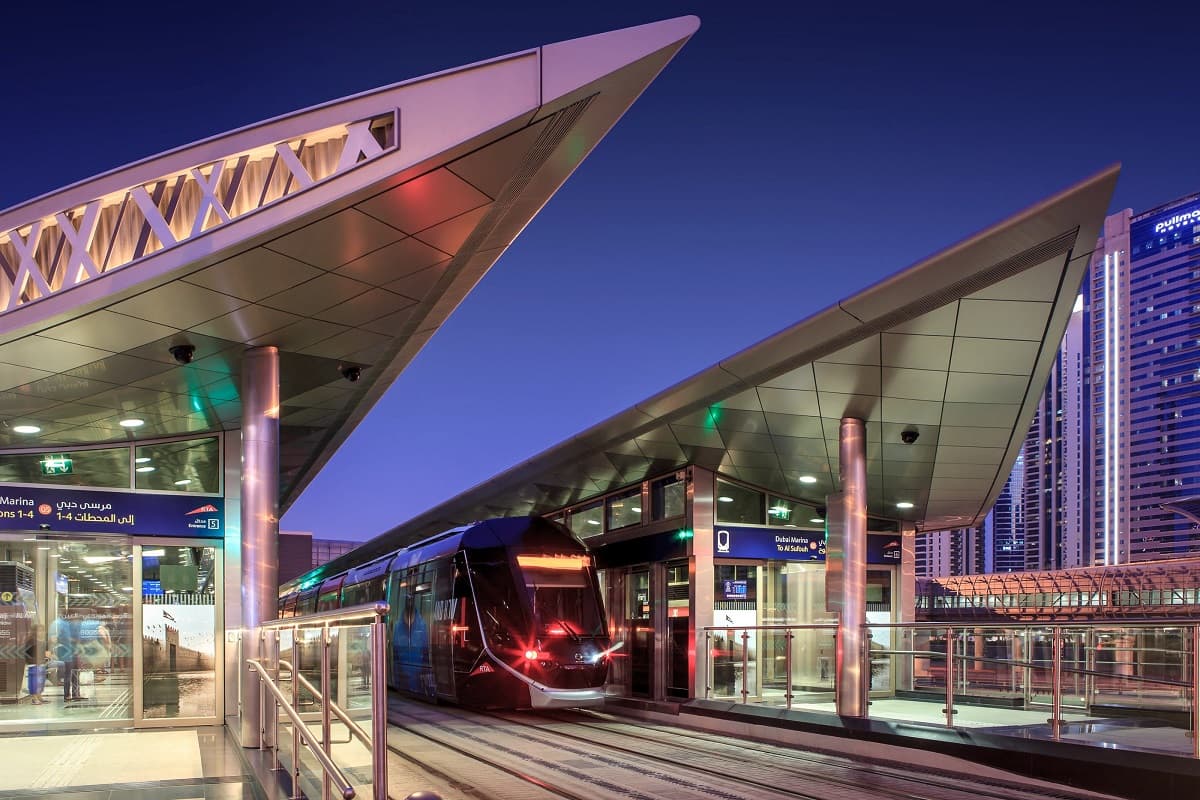 مواعيد وسائل النقل العام في دبي ليلة رأس السنة ٢٠٢٦ | مترو دبي، ترام دبي، وحافلات دبي مواعيد وسائل النقل العام في دبي ليلة رأس السنة ٢٠٢٦ | مترو دبي، ترام دبي، وحافلات دبي