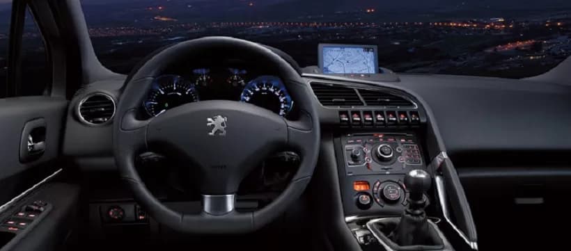3008