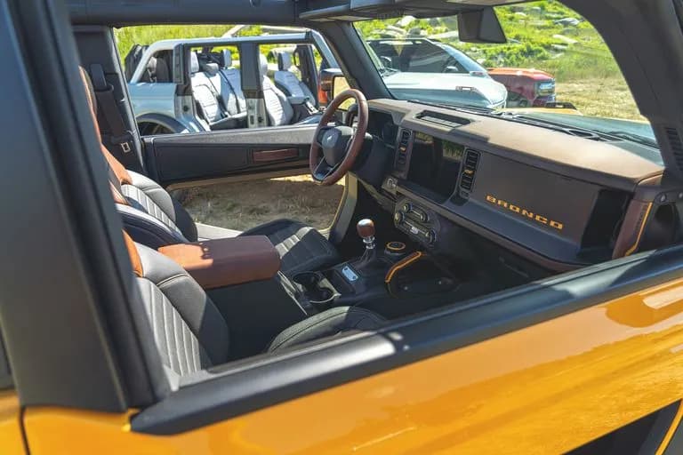 Bronco 2-door