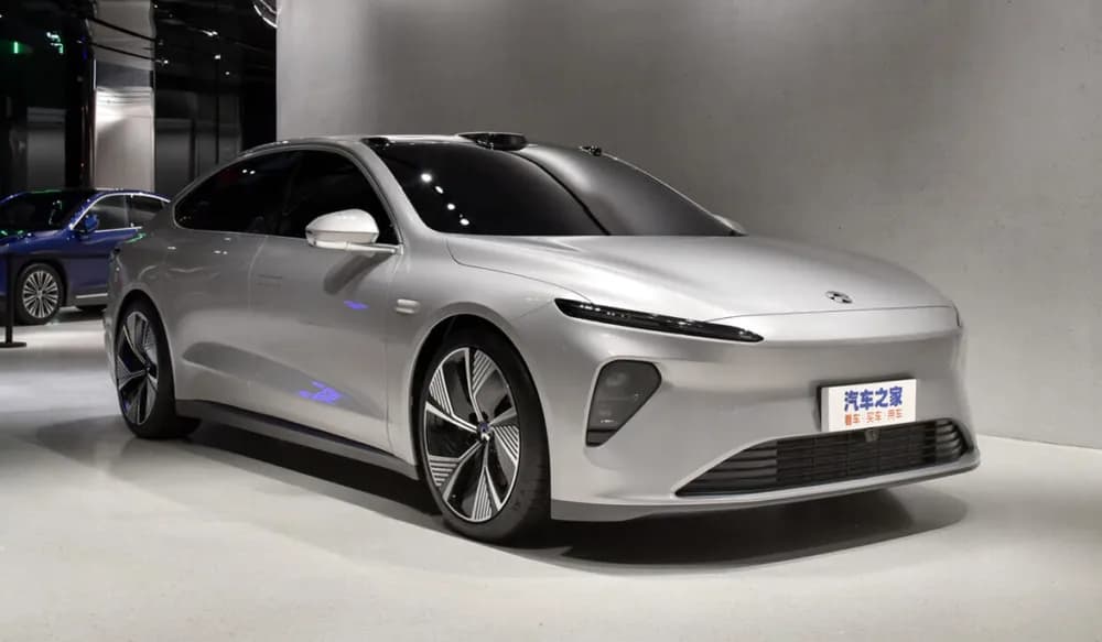 ET7