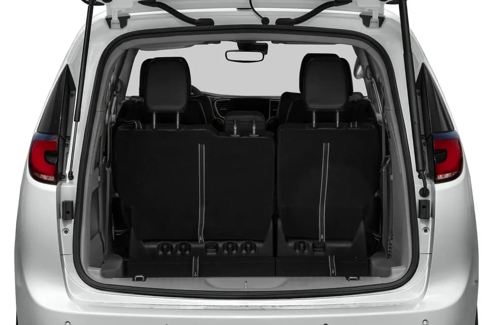 Chrysler Pacifica 2026 3.6L V6 Touring L Plus