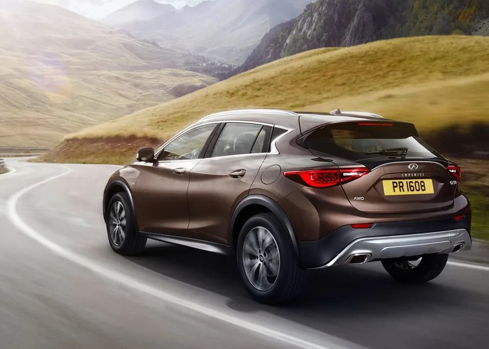 QX30