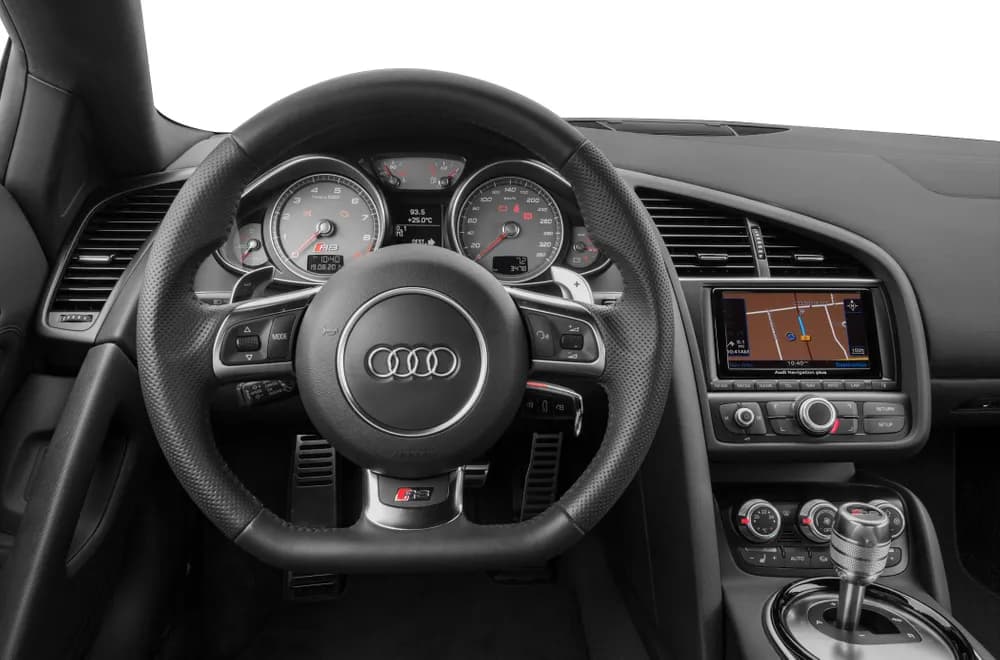 R8 Coupe