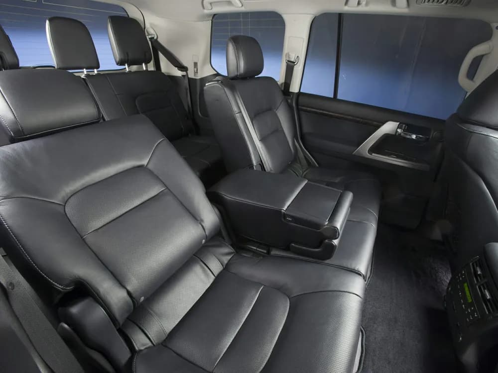 Land Cruiser