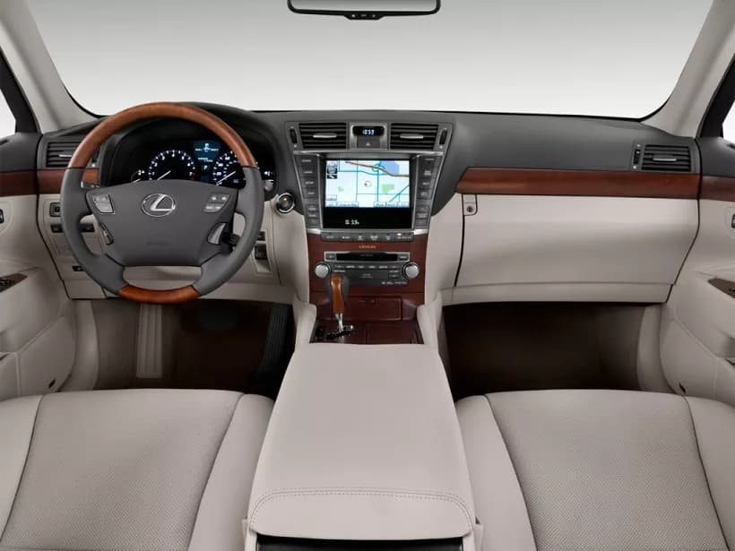LS 460L
