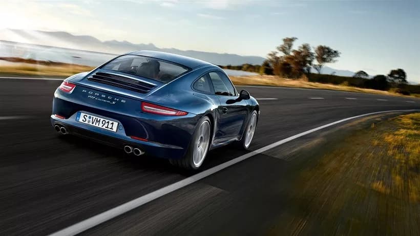 Carrera 4