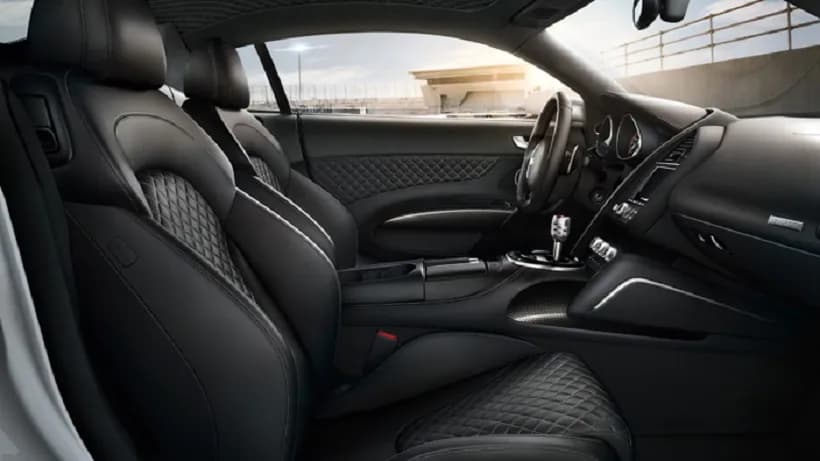 R8 Coupe