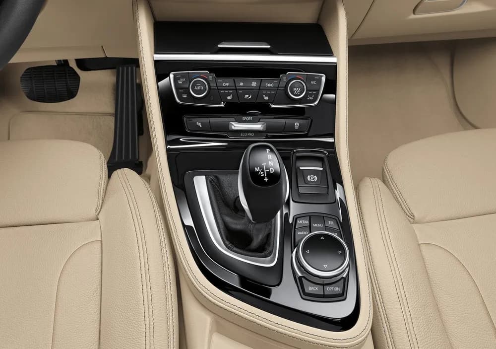 BMW 2 Series Active Tourer 2021 225i