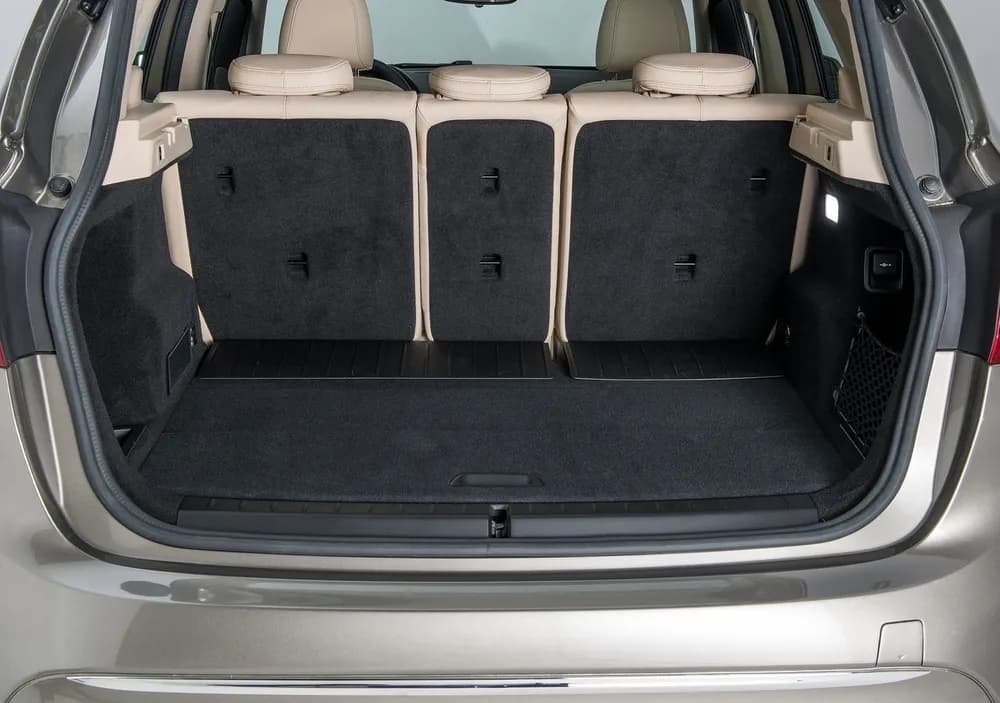 BMW 2 Series Active Tourer 2021 225i