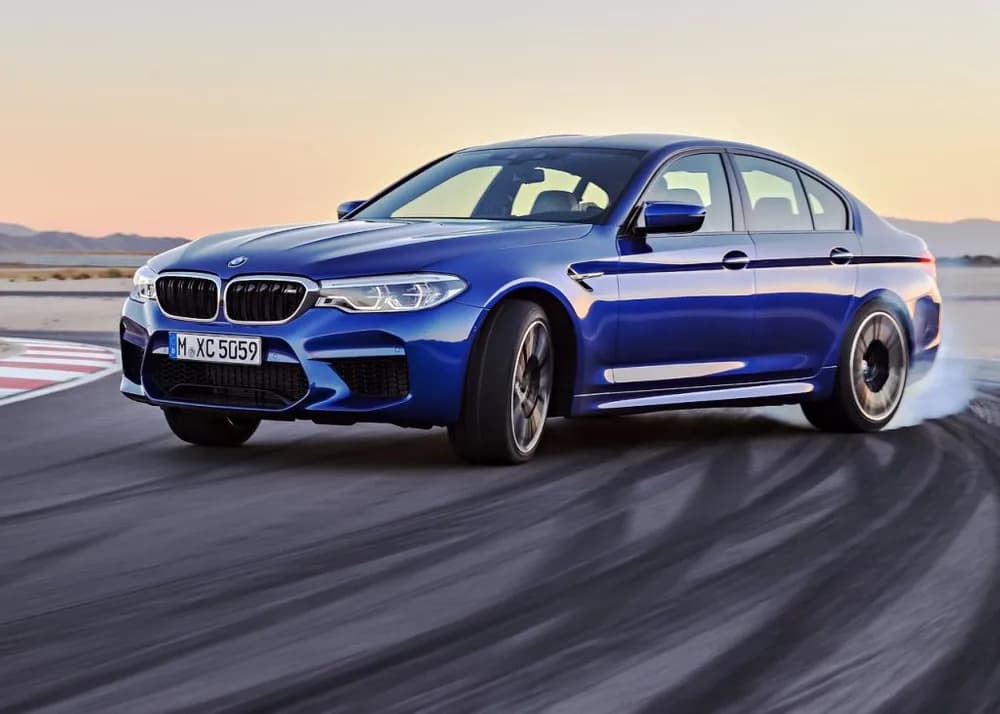 M5 Sedan
