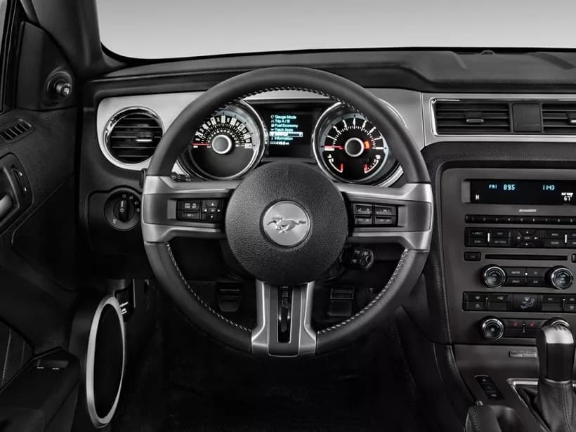 Mustang V8 Coupe
