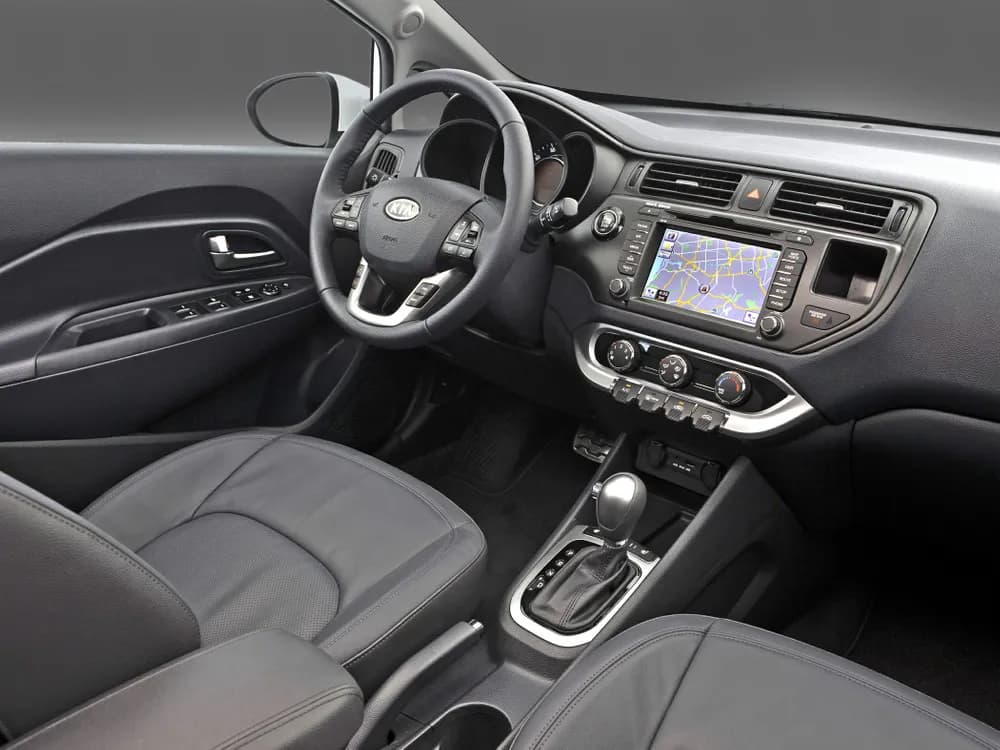 Rio Sedan