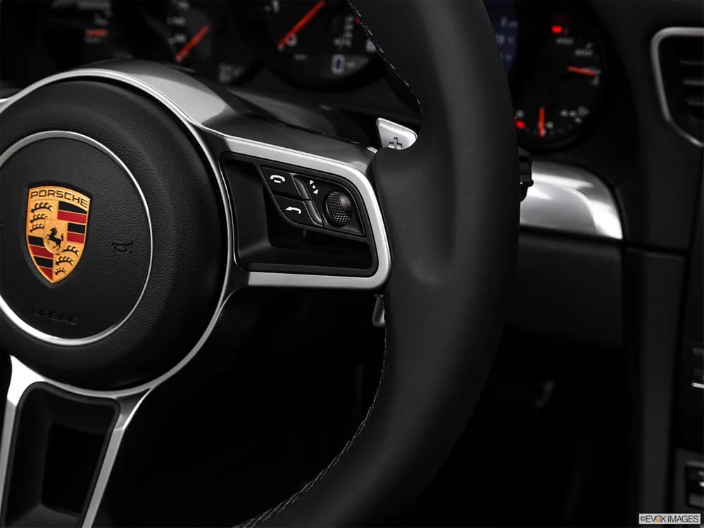 Porsche 911 2018 Carrera Cabriolet