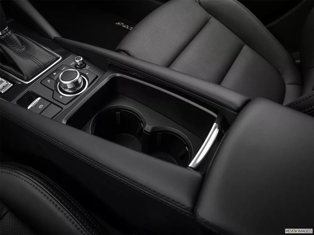 مازدا 6 2018 2.5L Luxury Plus