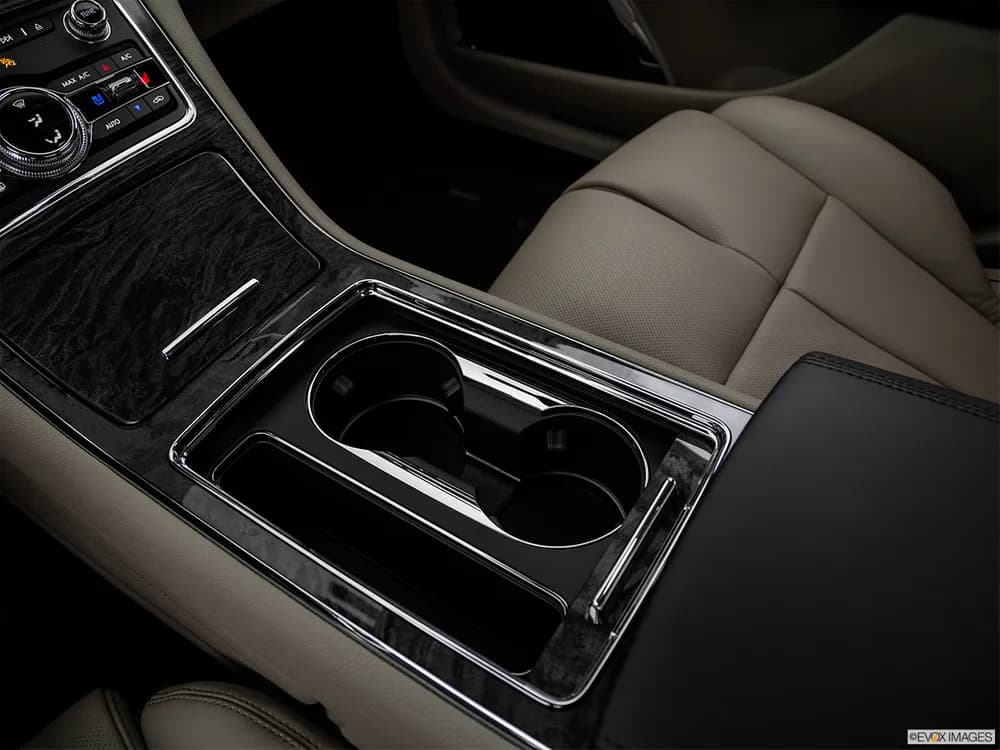 Lincoln Continental 2018 2.7L Select