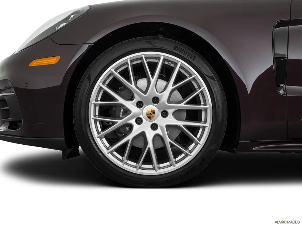 Porsche Panamera 2019 Turbo