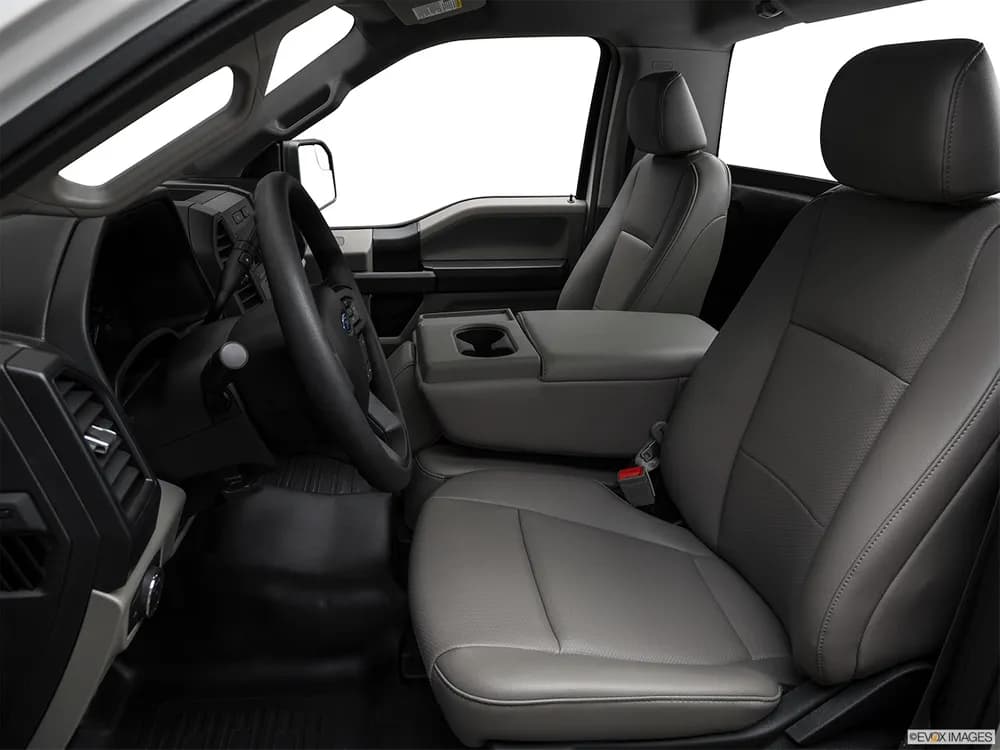 Ford F-150 2019 5.0L Regular Cab XLT