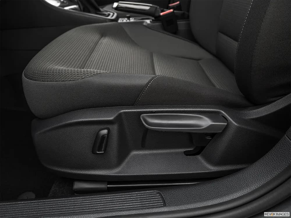 Volkswagen Golf 2019 1.2L S