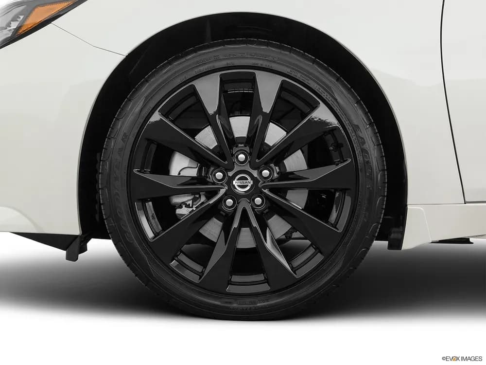 Nissan Maxima 2019 3.5L SR1