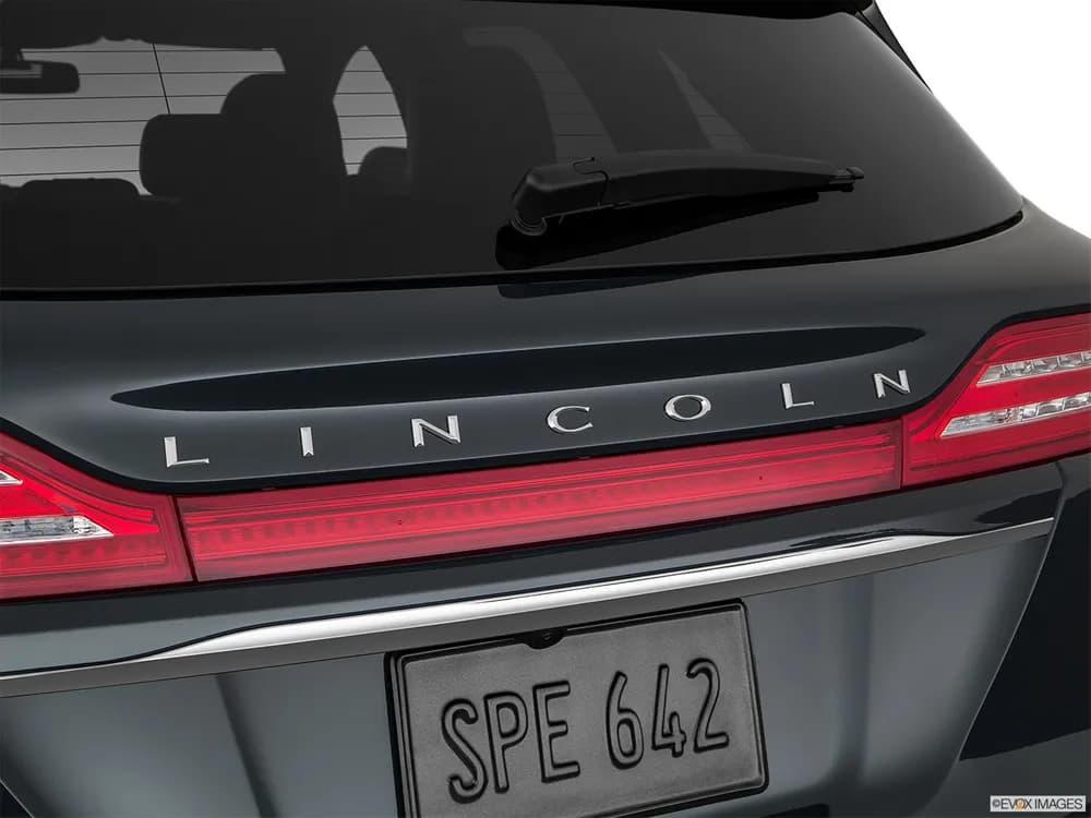 Lincoln MKC 2019 2.3L Reserve (Tech Pack) Mid Option
