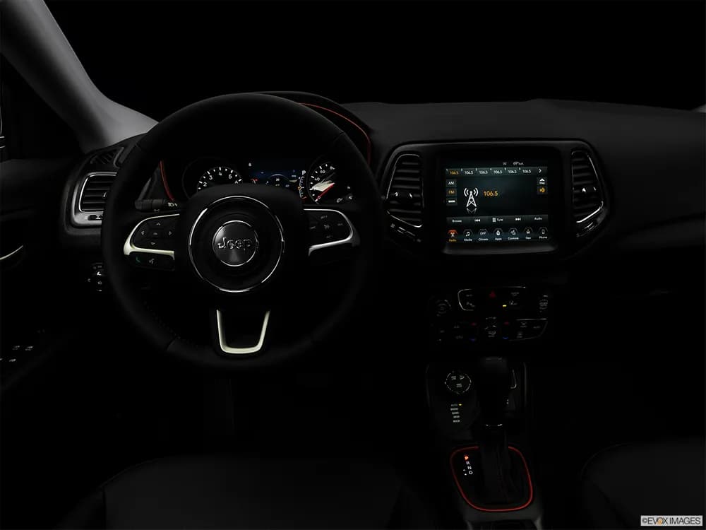 Jeep Compass 2019 2.4L Trailhawk (4x4)