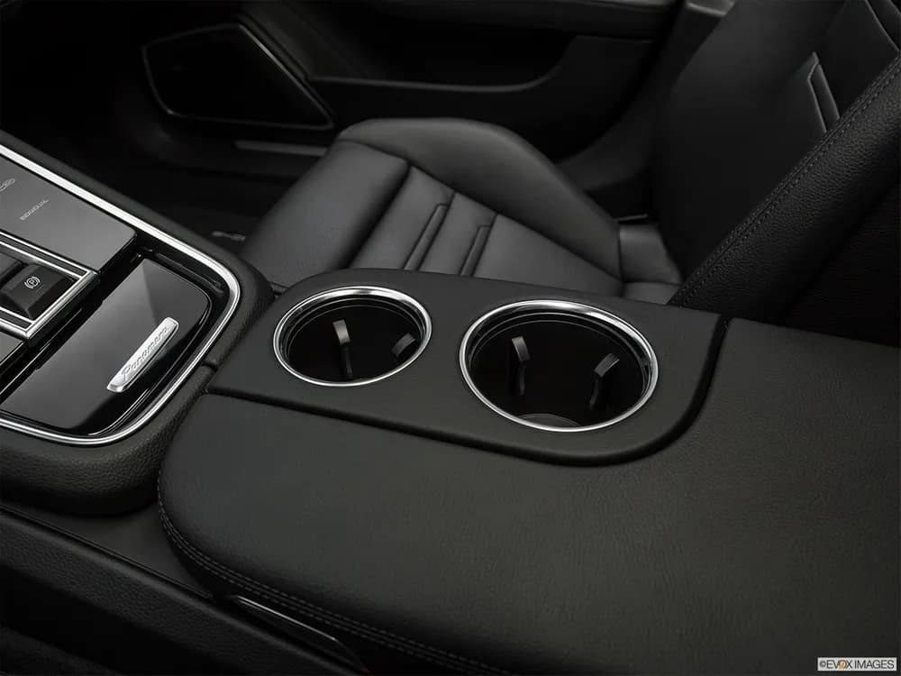 Porsche Panamera 2020 4 E-Hybird