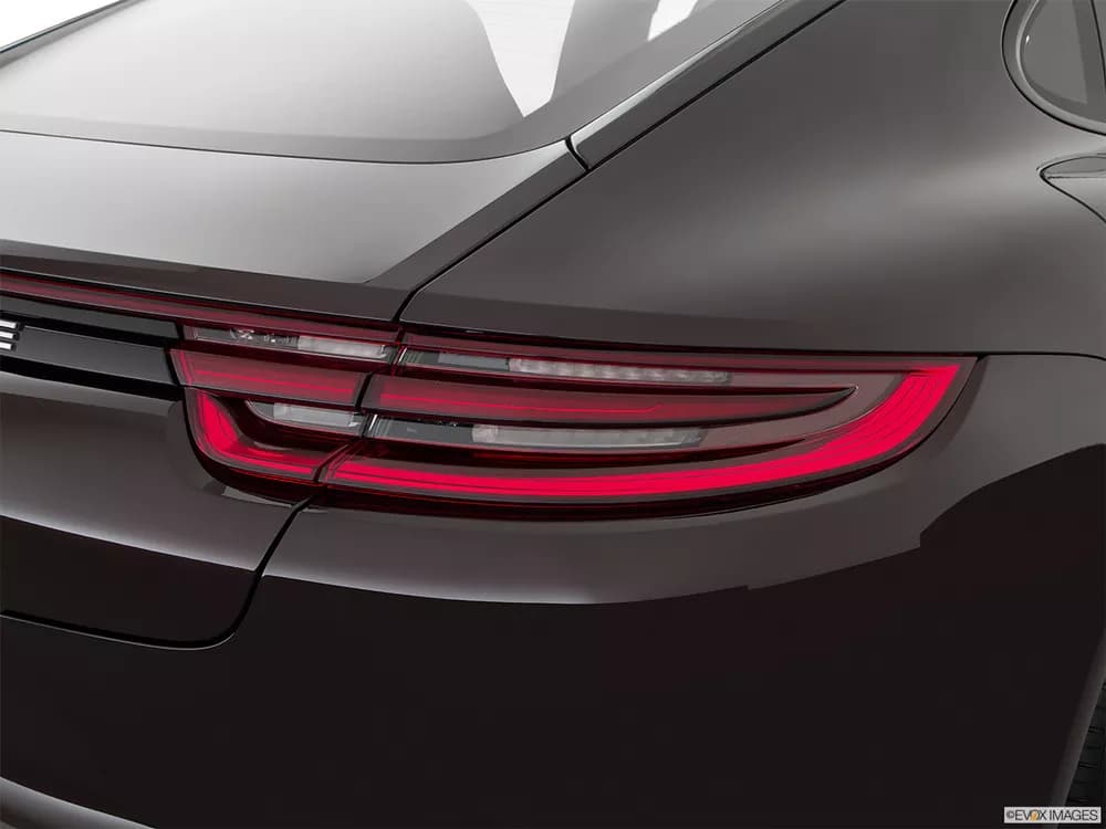 Porsche Panamera 2020 Turbo