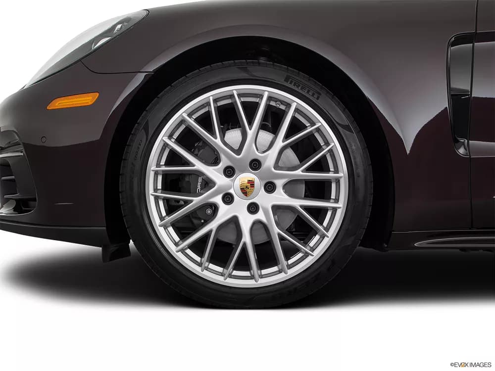 Porsche Panamera 2020 Turbo