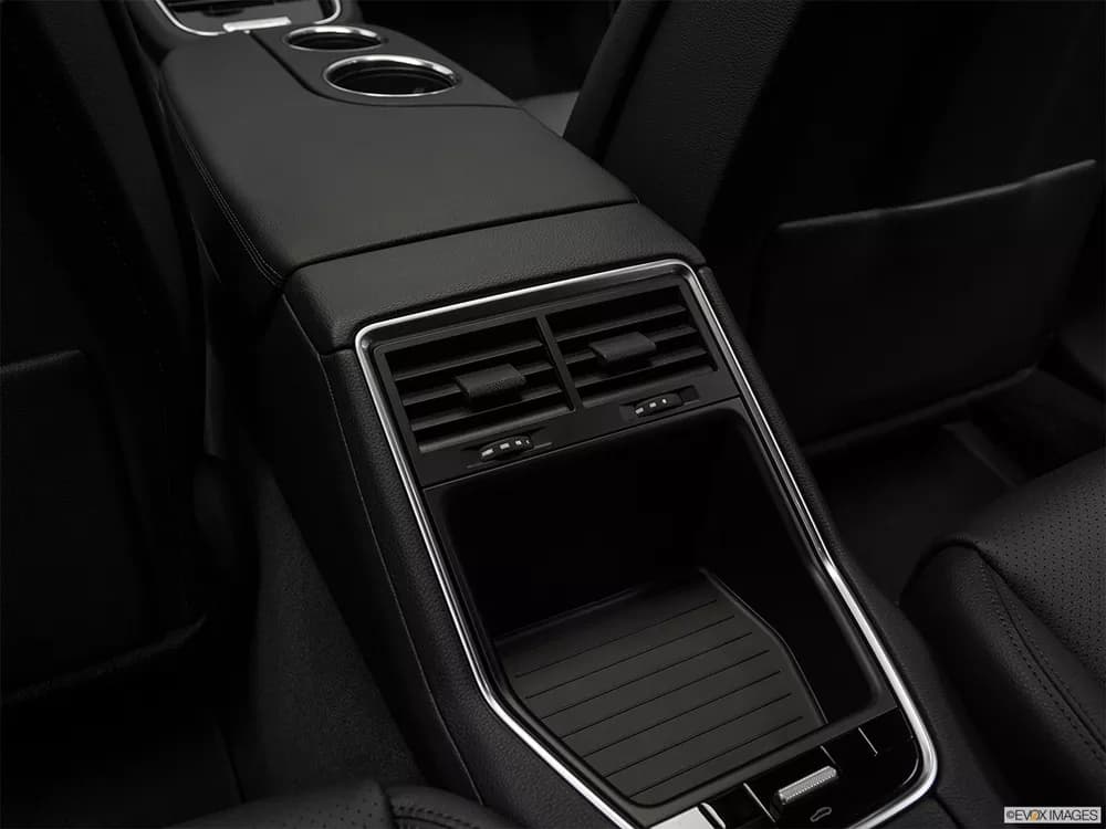 Porsche Panamera 2020 Turbo