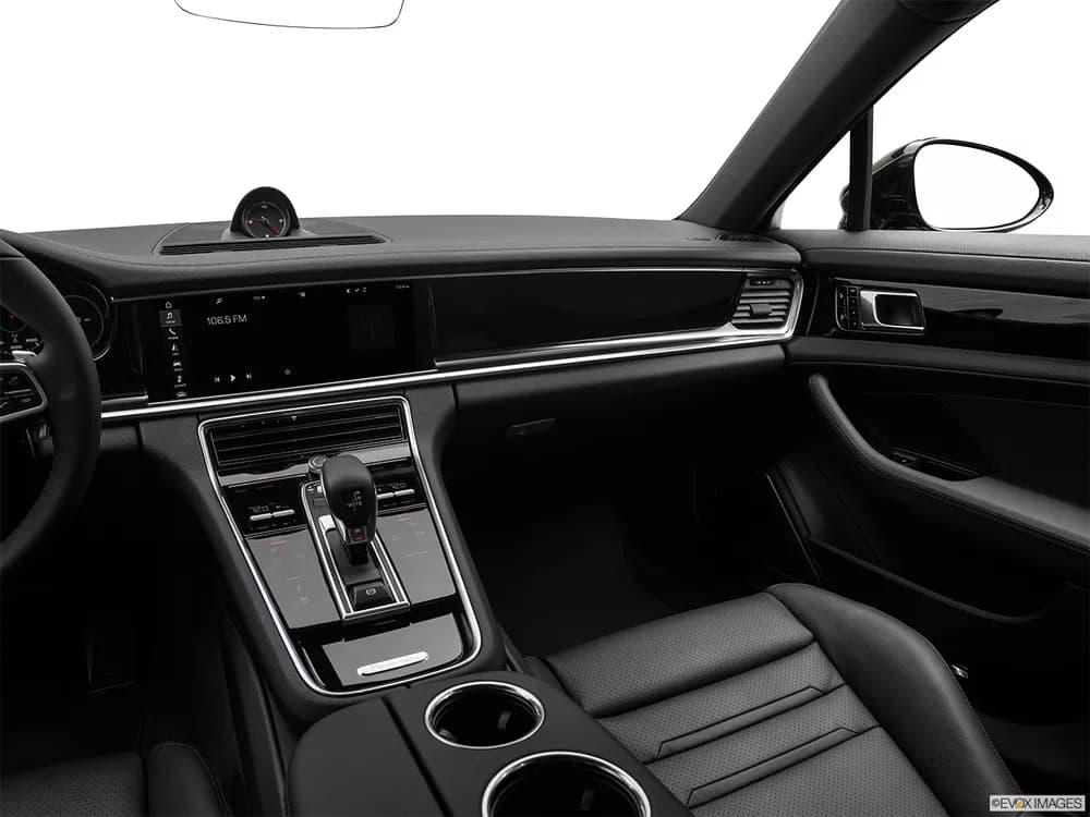 Porsche Panamera 2020 Turbo