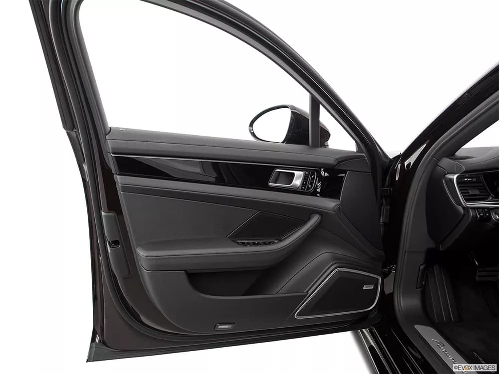 Porsche Panamera 2020 Turbo