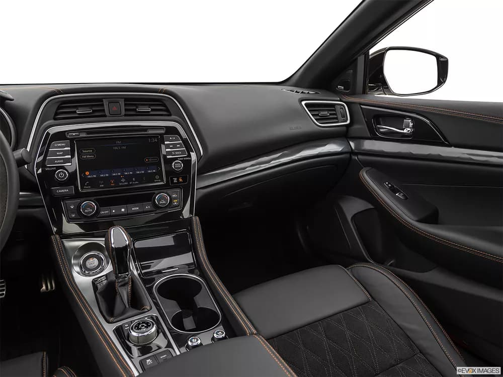 Nissan Maxima 2020 3.5L SR1