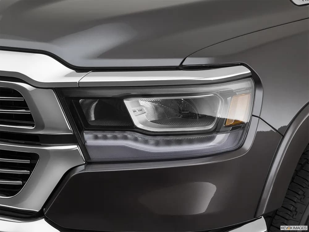 RAM 1500 2021 5.7L Laramie (Double Cab)
