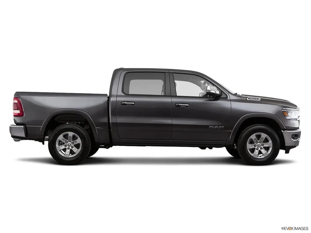 RAM 1500 2021 5.7L Laramie (Double Cab)