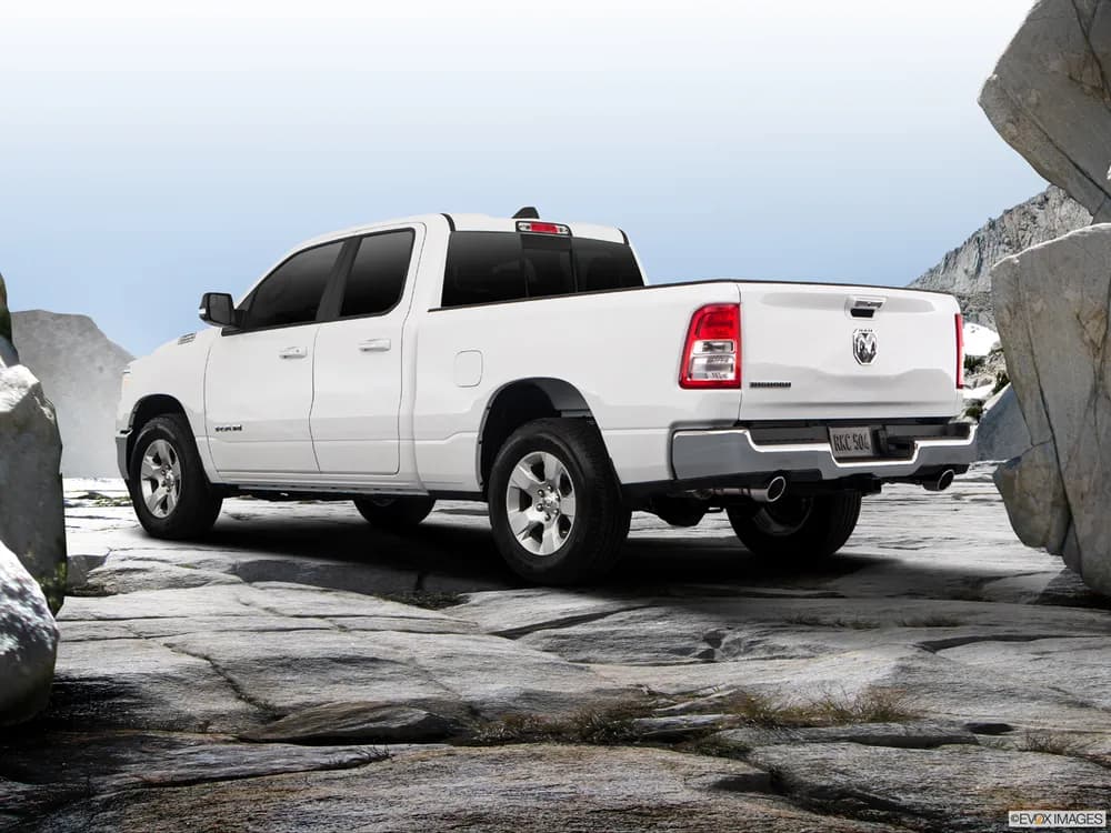 RAM 1500 2021 5.7L Big Horn (Regular Cab)