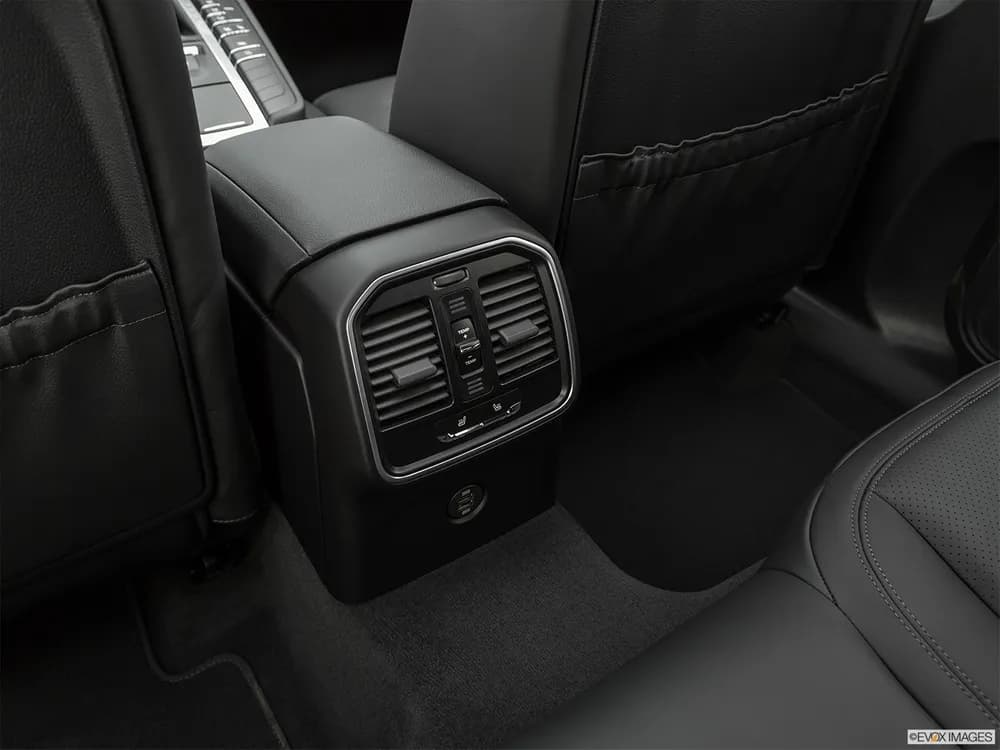 Porsche Macan 2021 Turbo