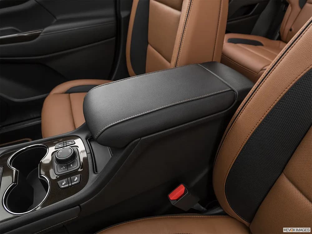 GMC Acadia 2021 3.6L AT4 (AWD)