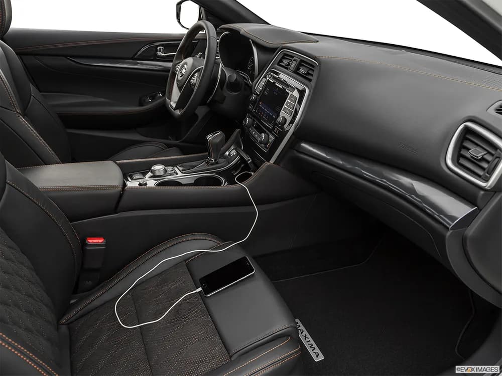 Nissan Maxima 2021 3.5L SR1