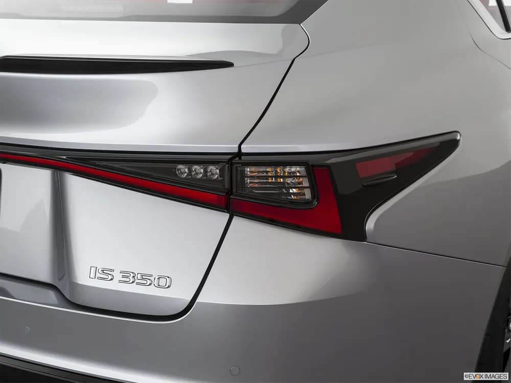 Lexus IS 2022 200t Classic