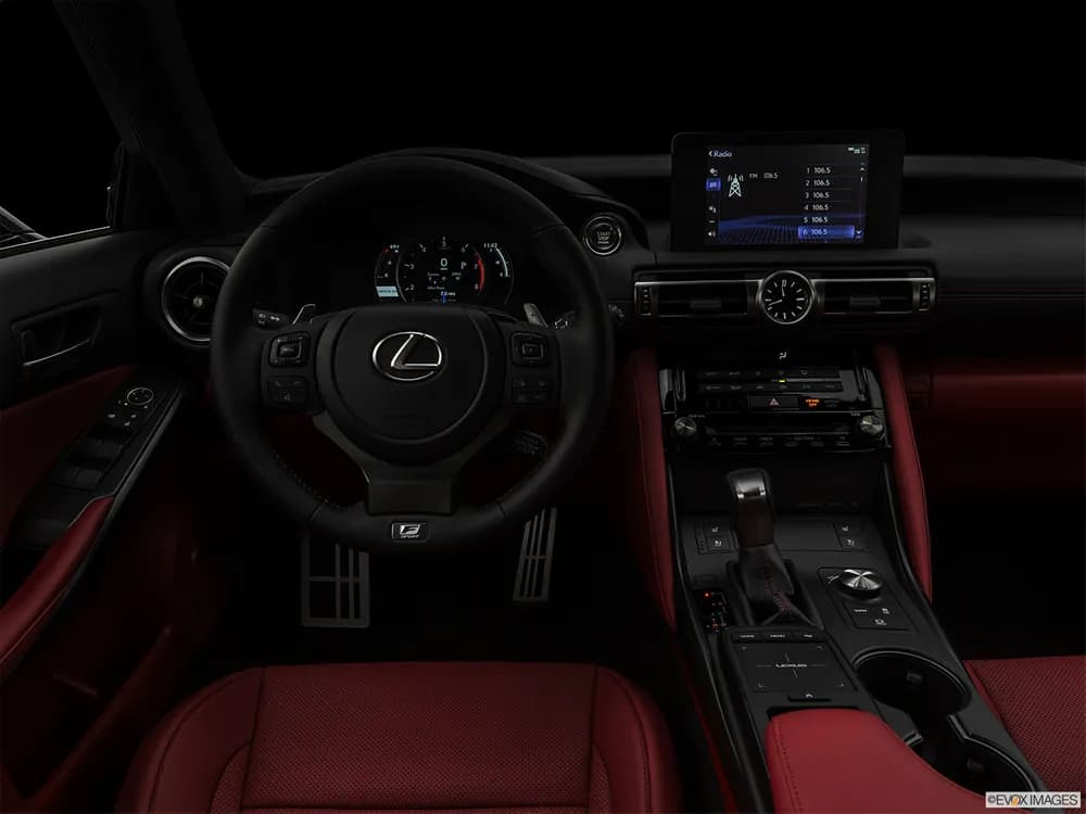 Lexus IS 2022 200t Exclusive