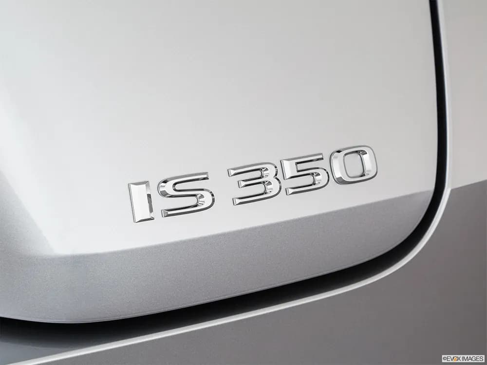 Lexus IS 2022 200t Exclusive