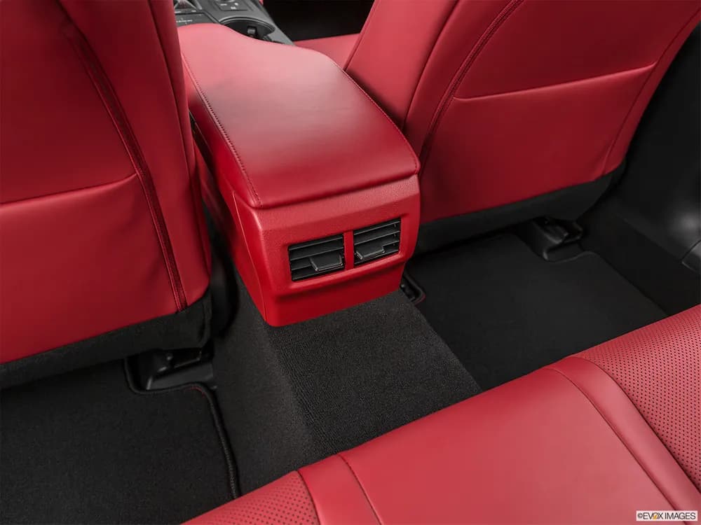 Lexus IS 2022 200t Exclusive