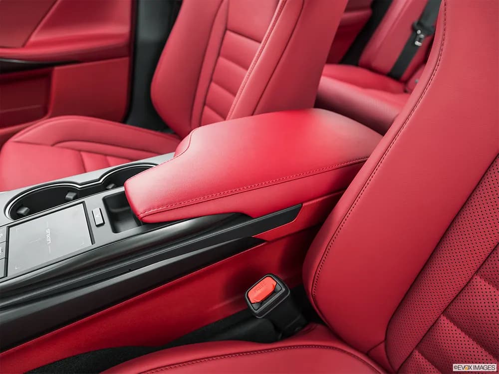 Lexus IS 2022 200t Exclusive