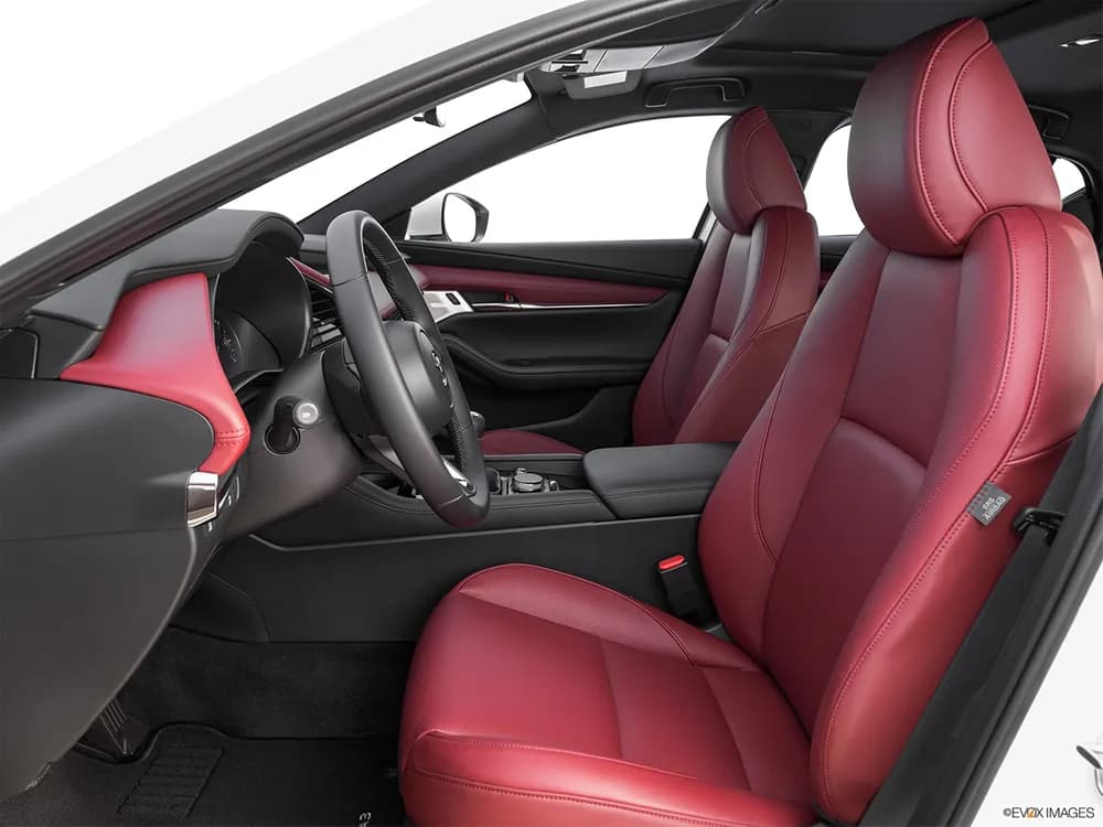 Mazda 3 Hatchback 2022 1.5L Classic