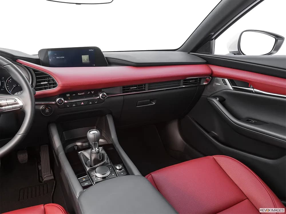 Mazda 3 Hatchback 2022 1.5L Classic