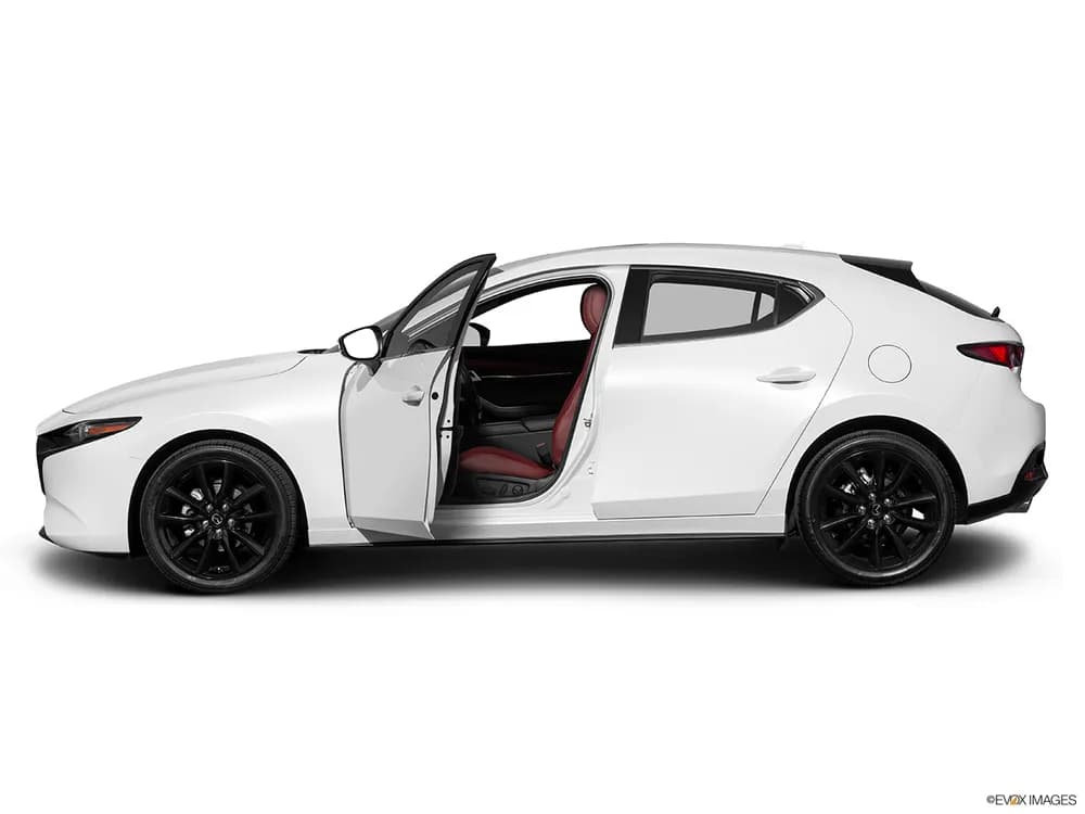Mazda 3 Hatchback 2022 1.5L Classic