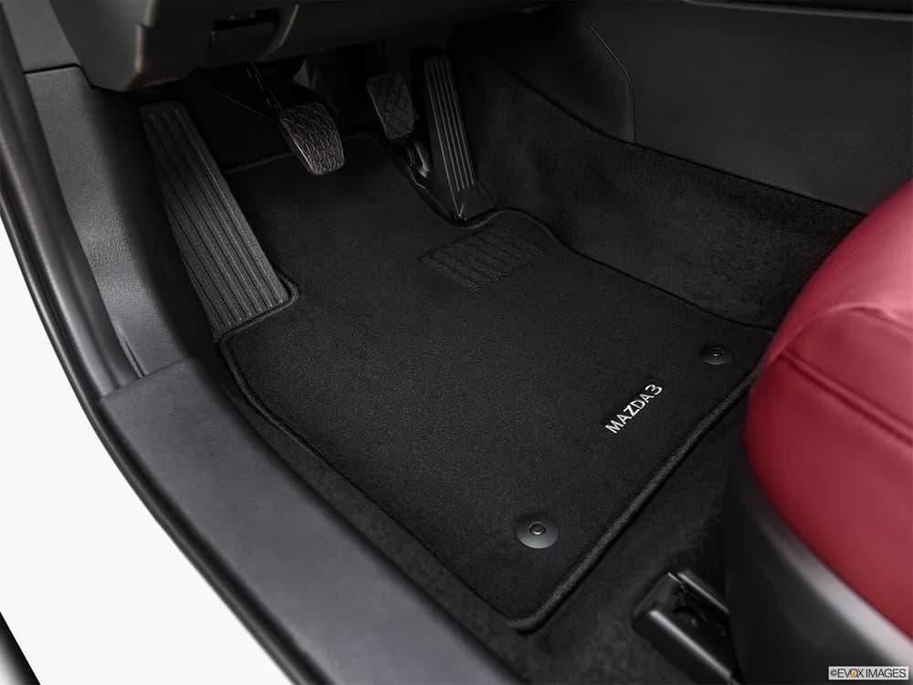 Mazda 3 Hatchback 2022 1.5L Classic