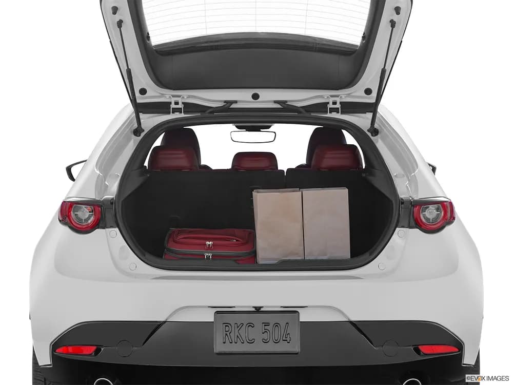 Mazda 3 Hatchback 2022 1.5L Classic